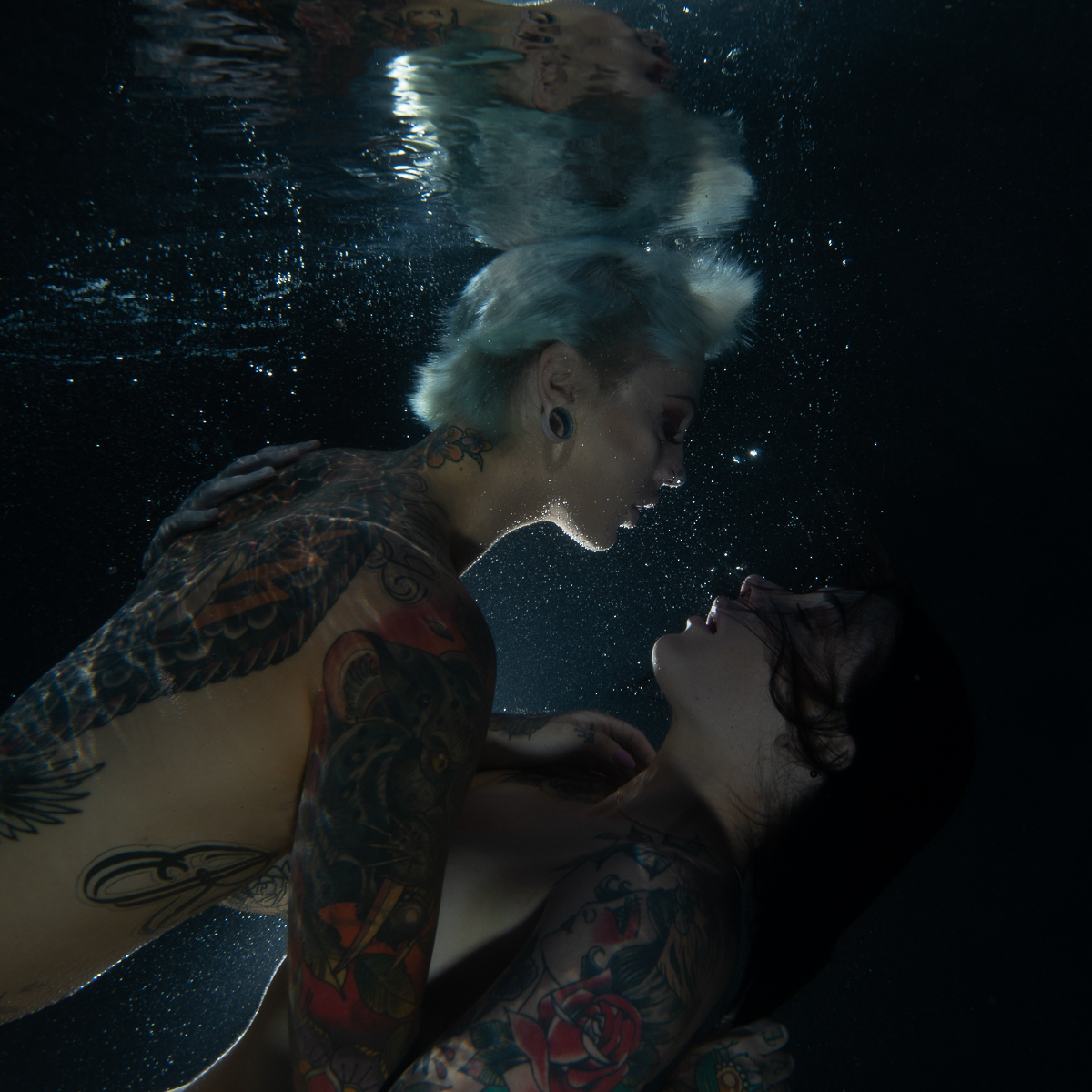 Raw image of underwater couple photography